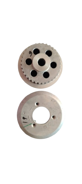 Componente Central Embrague y Plato Presión Embrague / M13020008 y M13030008