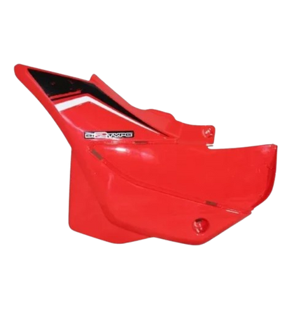 Cubierta Lateral Izquierda Negro Rojo / VC12010699